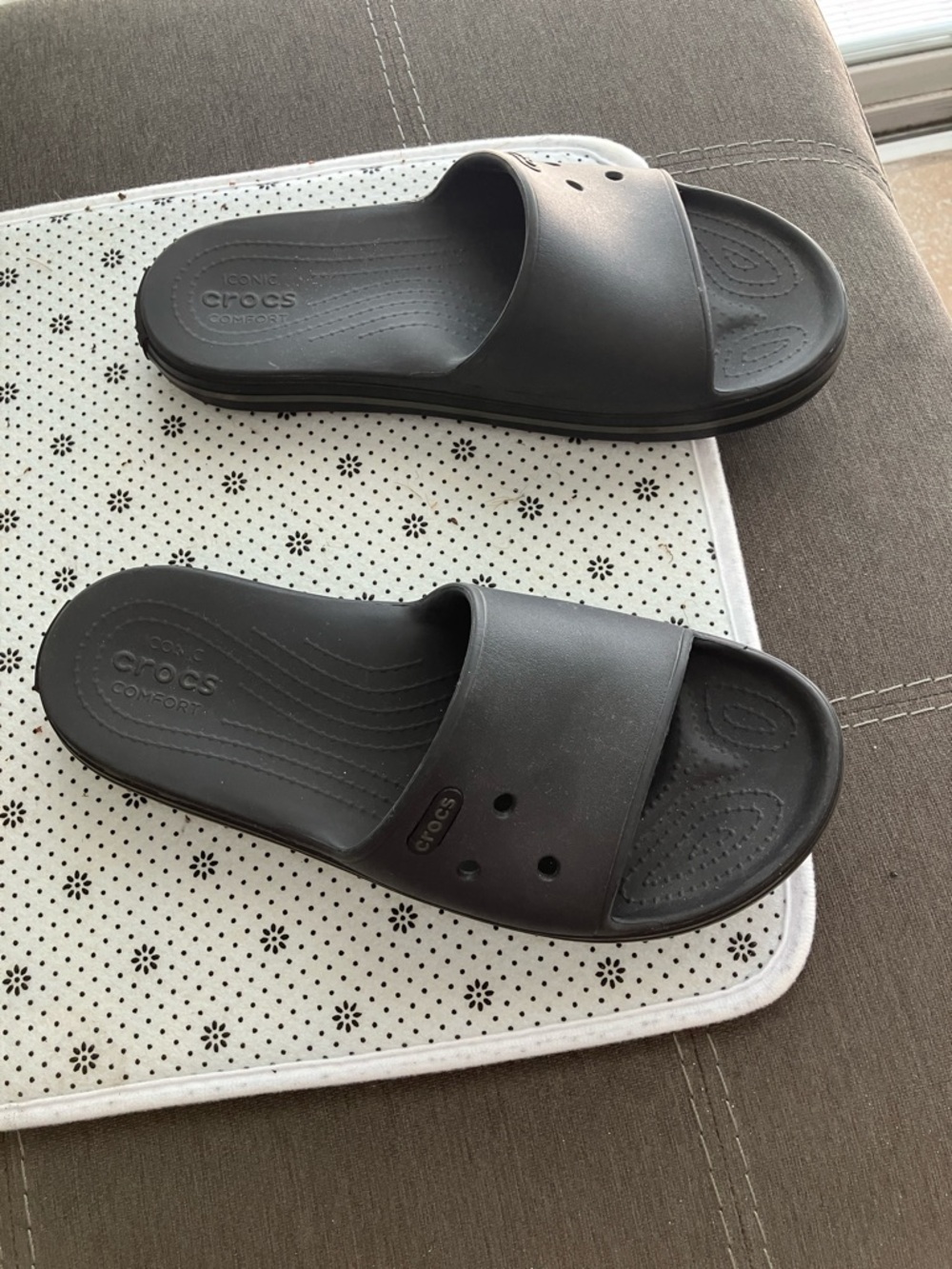 CROCS Men’s Black Slide Sandals - Classic Comfort